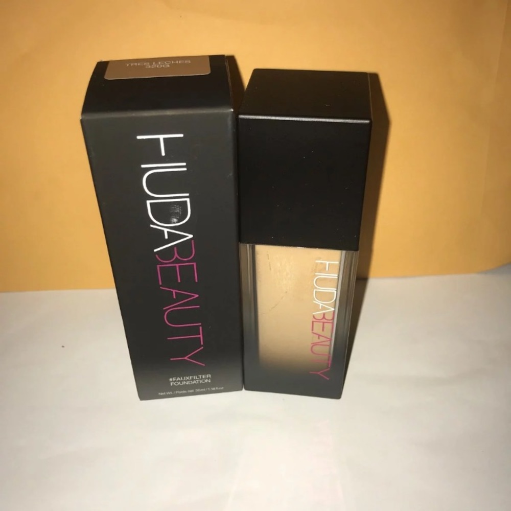 Huda beauty foundation